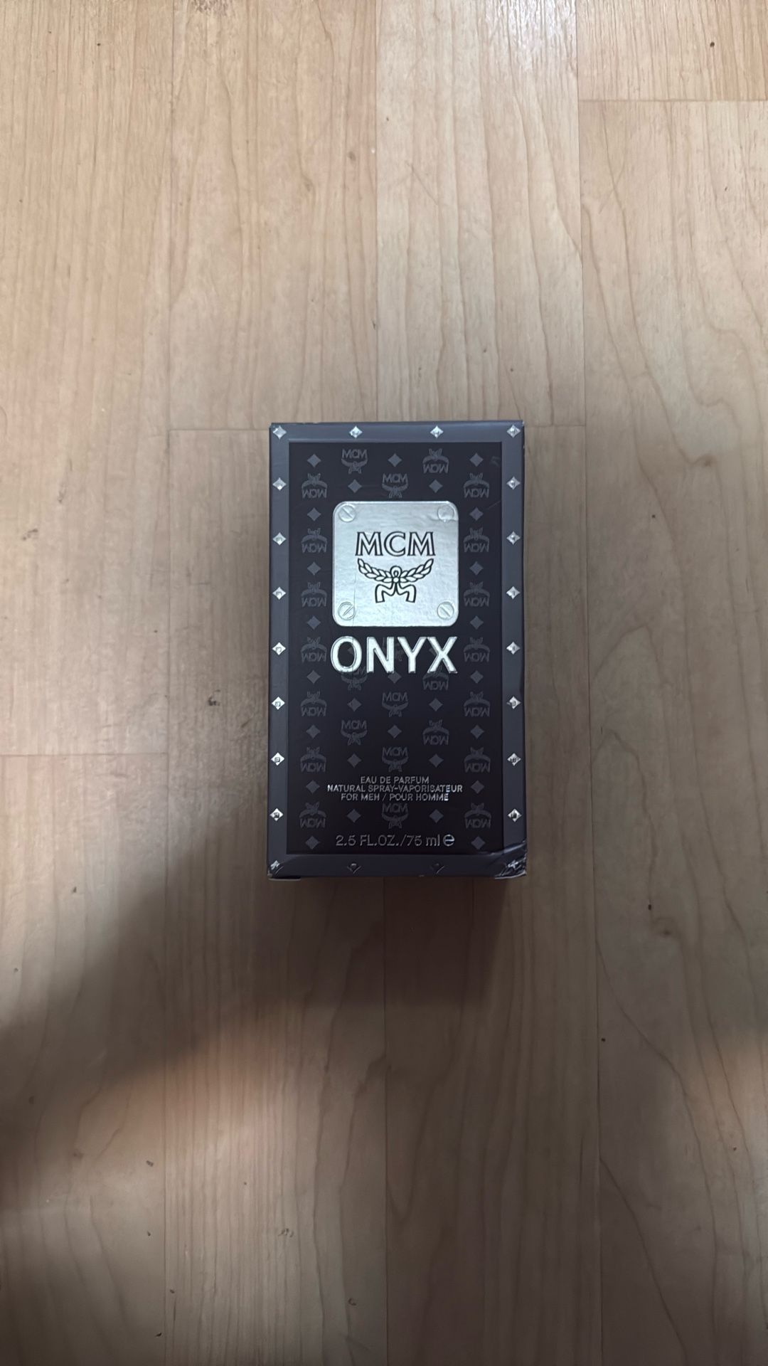 MCM onyx 2.5 fl oz
