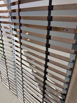Bed Base Wood Slatted Like New Queen