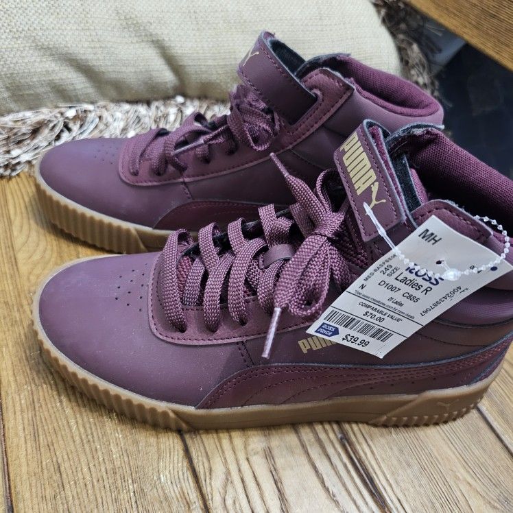 Womans Puma High Tops Carina Size 8.5