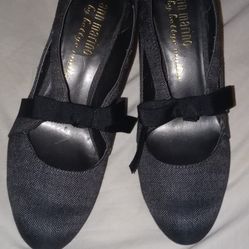 Ann Marino By Bettye Muller Heels With Bows Sz 8