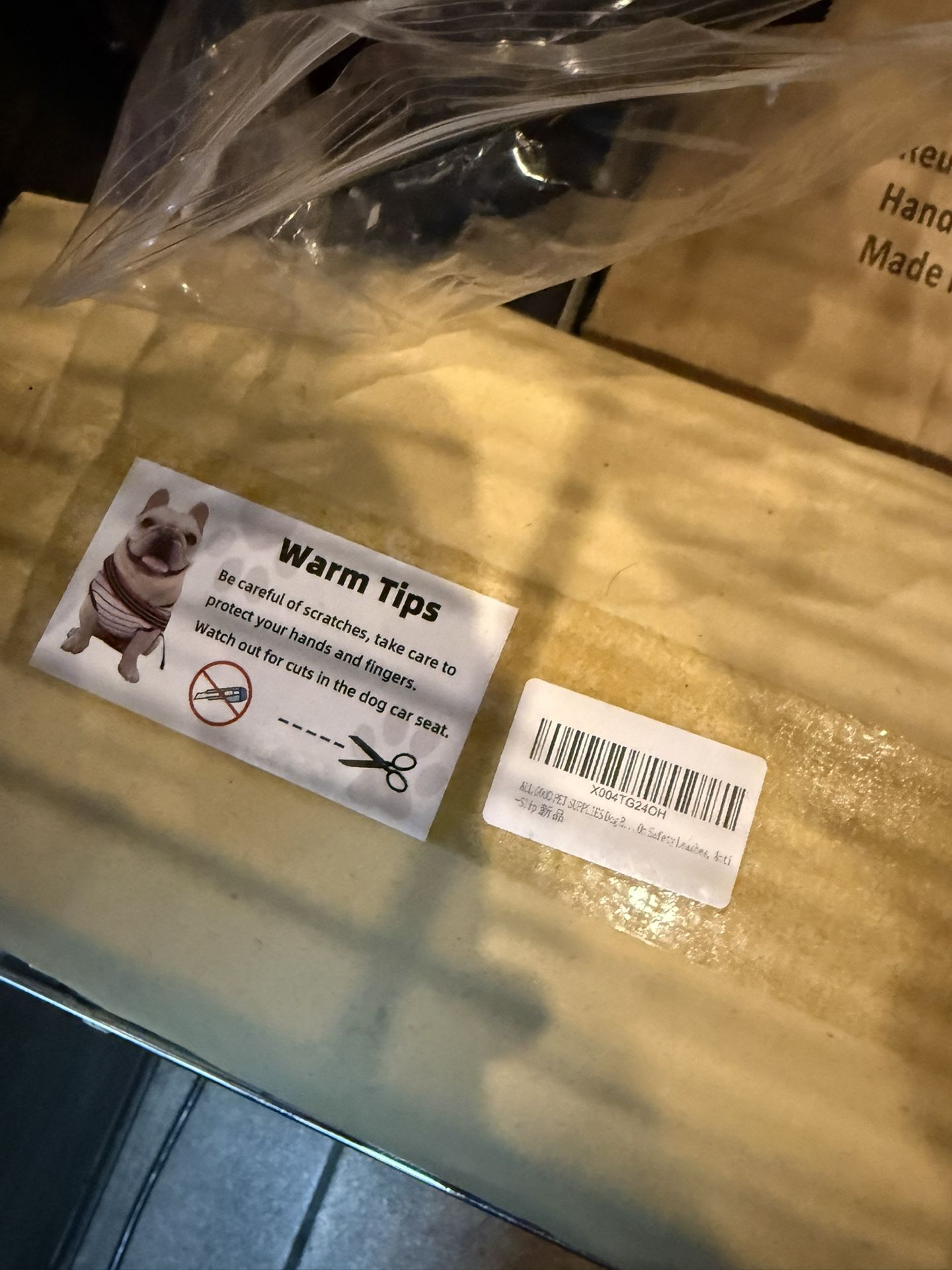 Dog Car Seat for Small/Medium Dogs, Dog Booster car seat, Memory Foam Elevated Cushion, Fully Detachable and Washable,2 Clip-On Safety Leashes, Anti-S