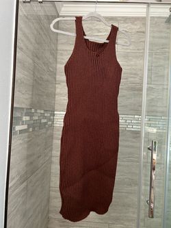 Ribbed Knit Sleeveless Midi Dress