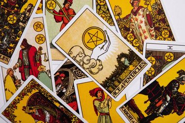 Seeking Donated Tarot Cards, Oracle Decks & Witchy Books