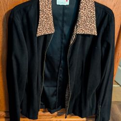 Zippered Medium Jacket 