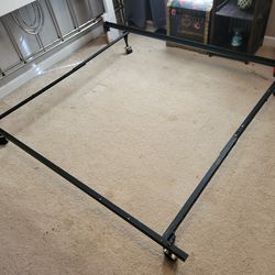 Adjustable twin to full size bed frame