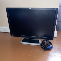 HP LCD colored monitor 22” 