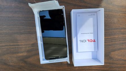 TCL ION Phone
