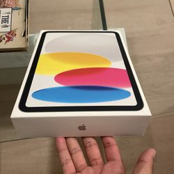 iPad A16 128gb *new unopened*