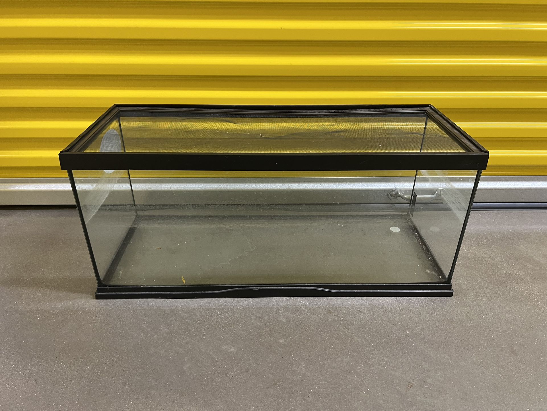 Fish Tank/Reptile Tank