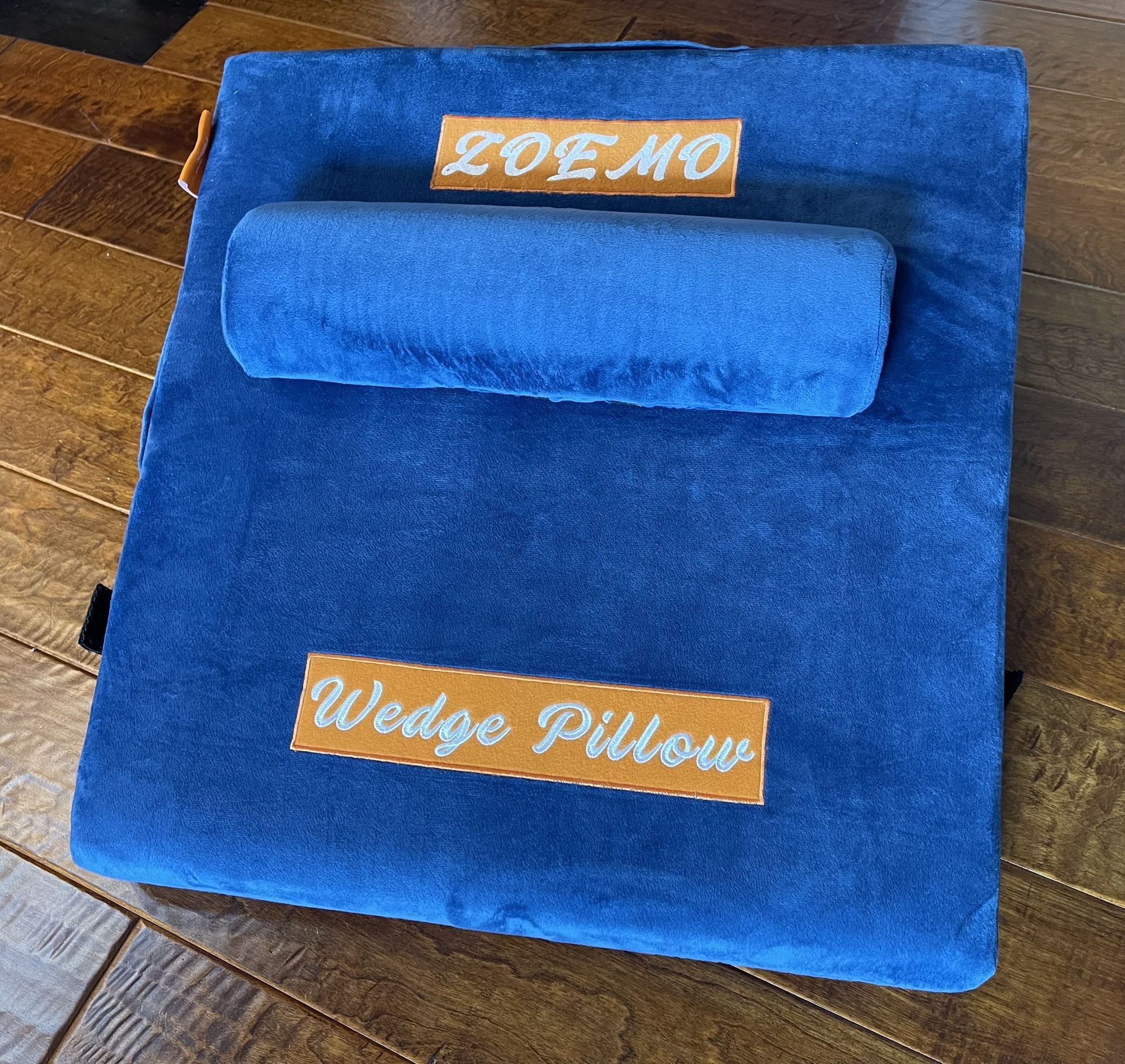Zoemo Wedge Pillow
