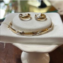 Vintage New old Stock 10kt Yellow Gold and white gold bracelet and earrings set