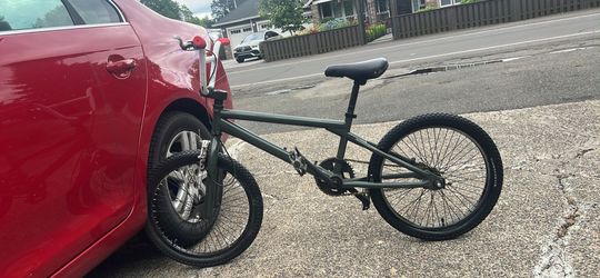 Diamondback 20 inch freestyle bike