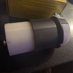 Hubbell HBL2733 Female Plug Twist Lock 