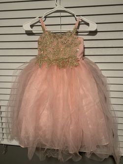 Size S On Girl