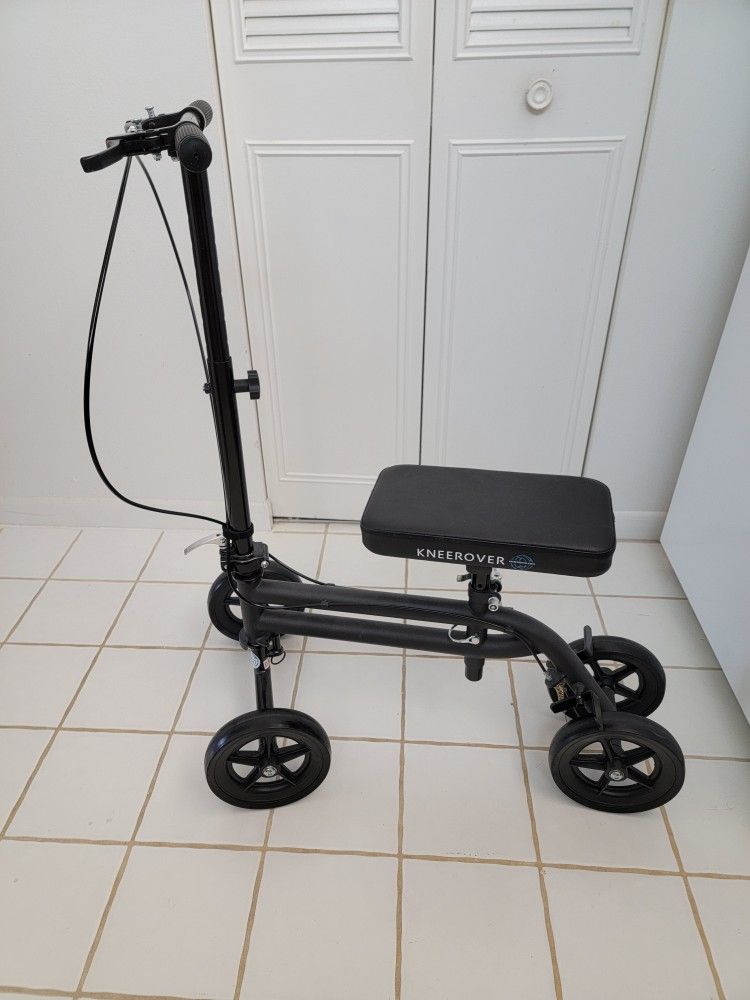 Knee Rover Knee Scooter. Excellent Condition! 