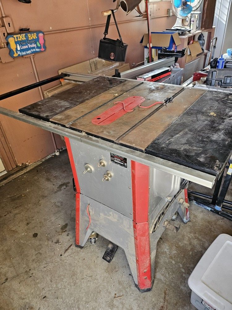 Craftsman Contractor’s Table Saw