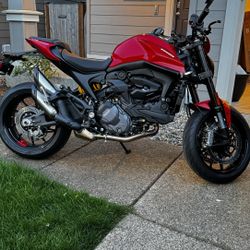 Ducati Monster 