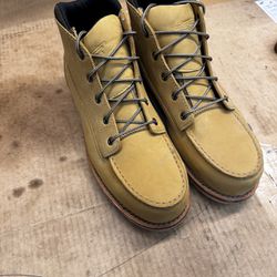 Red wing work boots 
