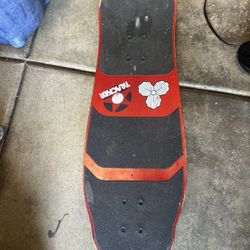 2006 Tracker Skateboard