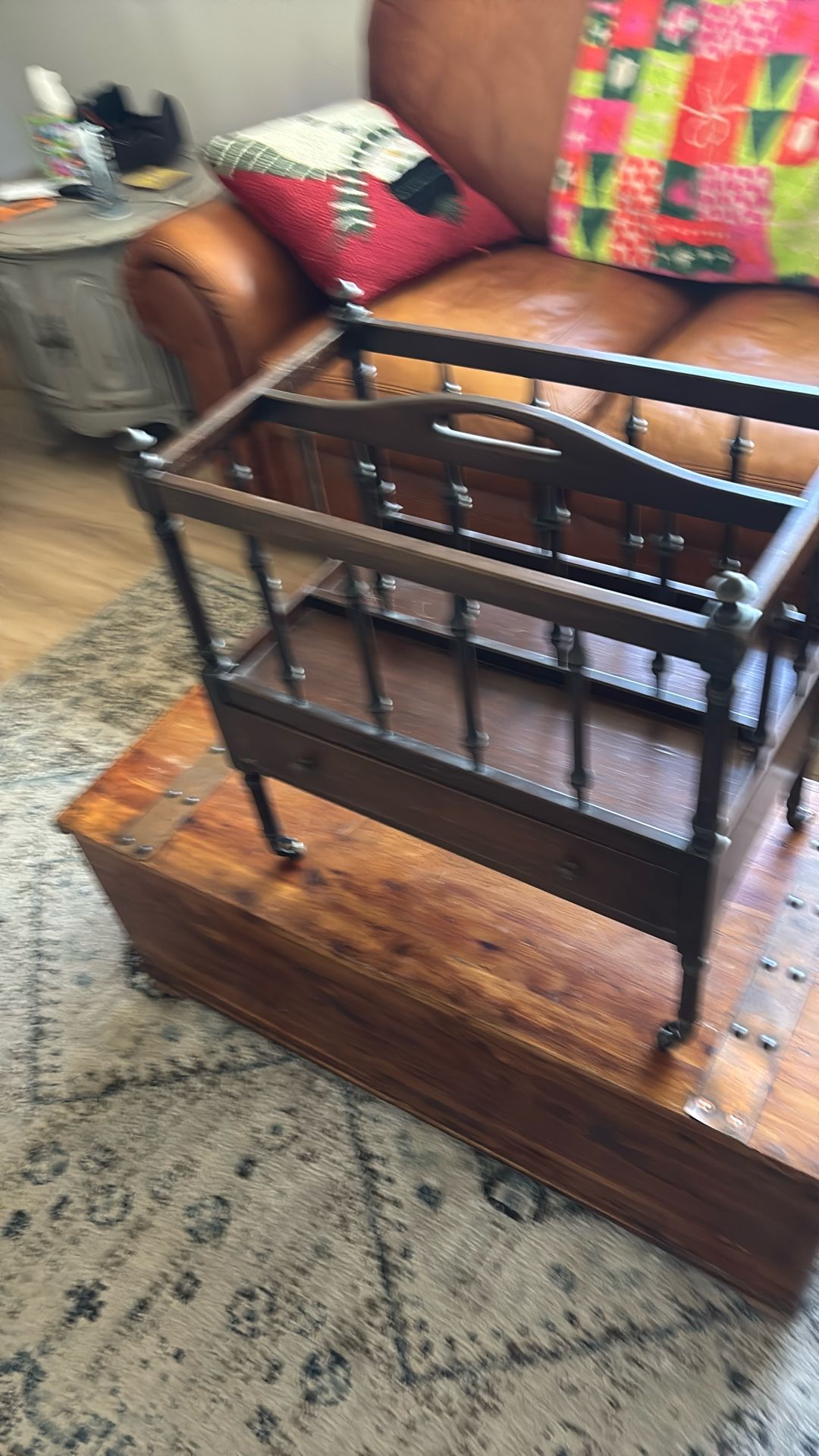 Magazine Rack Vintage