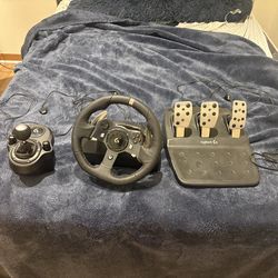 Logitech G920 Steering Wheel, Pedals, and Shifter