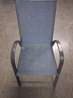 Outdoor Patio Chairs – Great Condition –
Quantity: 4