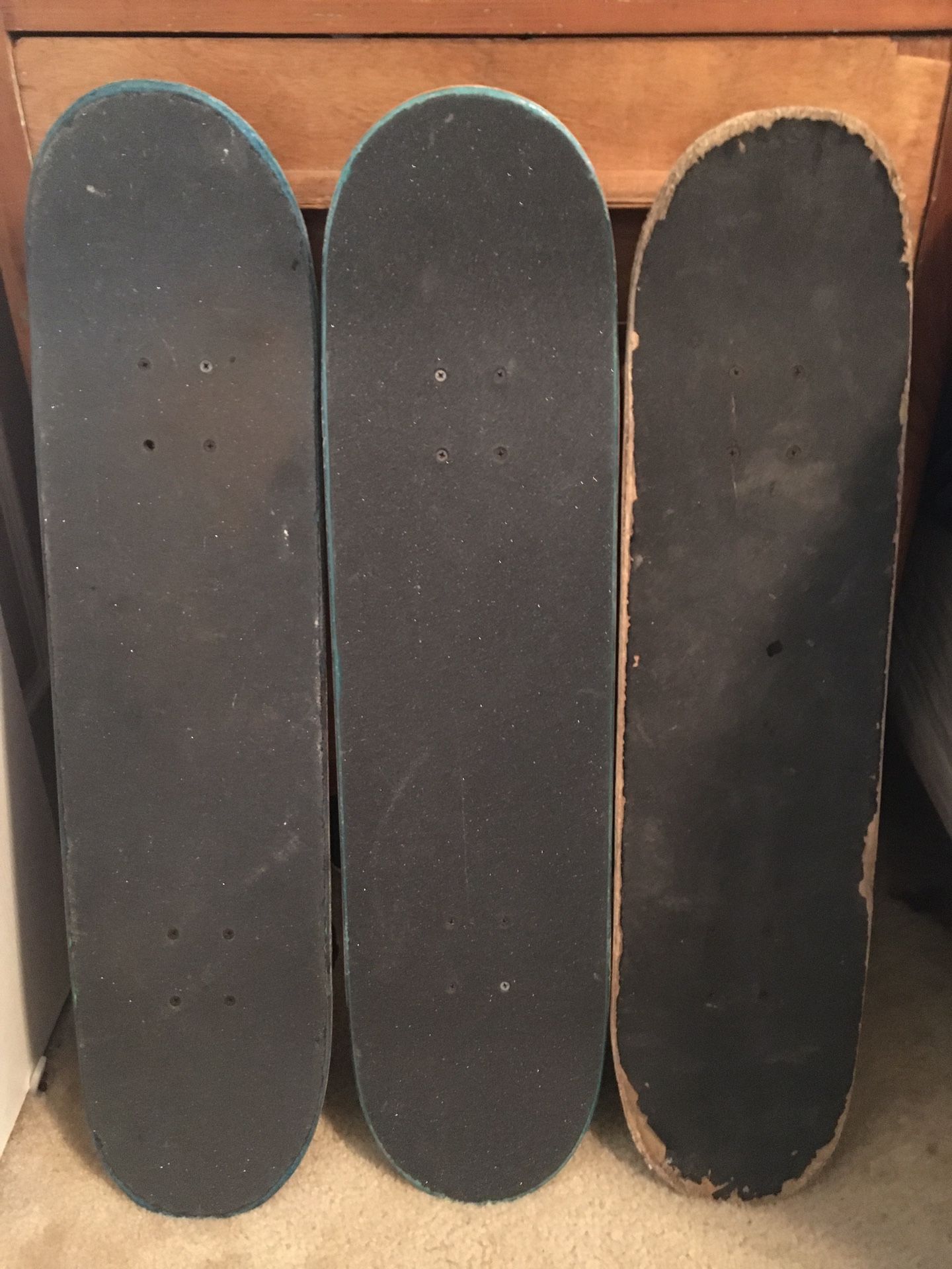 Skateboards: Plan B, Dig Dug, Kryptonic