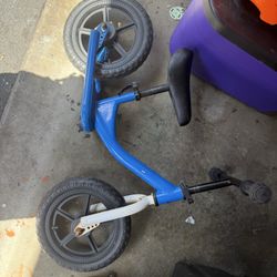 Balance bike for toddlers