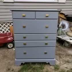 Ethan Allen Solid Wood Dresser
