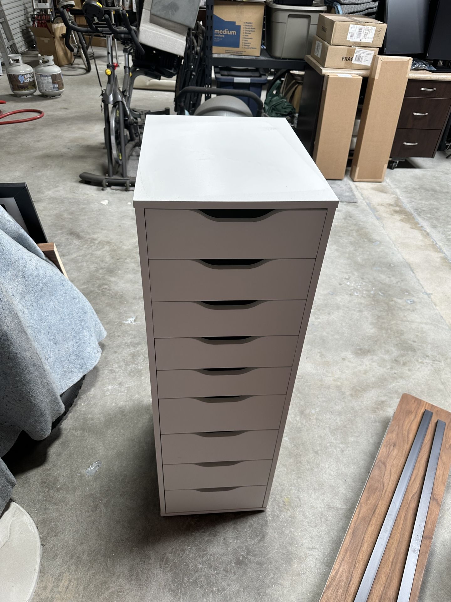 IKEA Alex 9 Drawer Unit in White