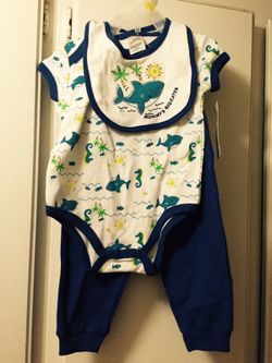 Brand new 3/6 months 3 piece