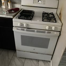 Stove & Refrigerator Set