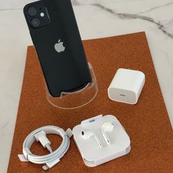 IPhone 12 mini (64gb) black UNLOCKED