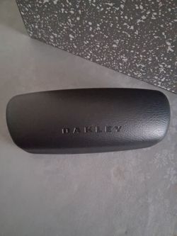 Oakley Eyeglass Frames with Case