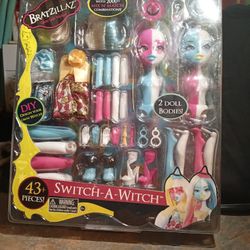 Brat,S Switch A Witch Doll,S Two Pack