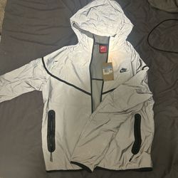 Nike windbreaker reflective