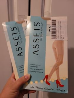 Assets by Sara Blakely (Spanx brand) - Size 2