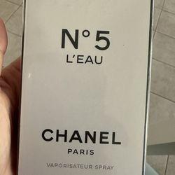 Chanel No5 Perfume 