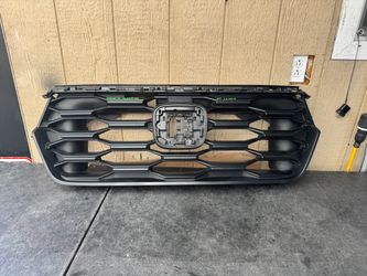 2023 2024 2025 HONDA PILOT FRONT GRILLE OEM USED #8195