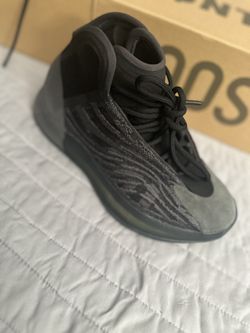 Adidas Yeezy QNTM