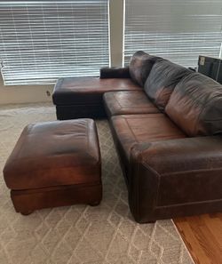 Sectional couch