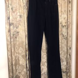 Womens Levi’s high waisted bootcut jeans 