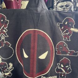 Poncho Deadpool 