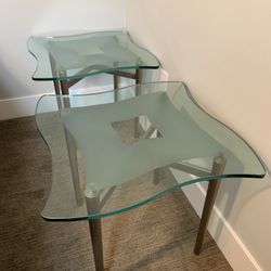 Ethan Allen “nesting” Coffee Table Pair