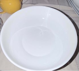 2 Large White Ceramic Serving Bowl