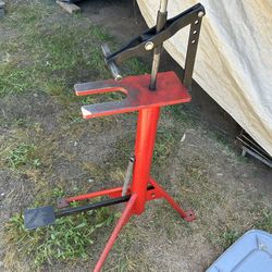 Spring compressor for automatic transmission work