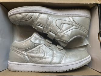 Jordan 1 Low Velcro