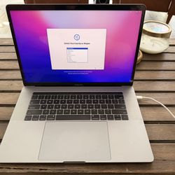 MacBook Pro i9 16gm Ram 512gb Drive (2019)