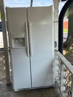 Frigidaire fridge