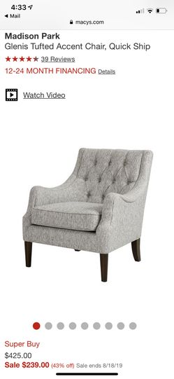 Set of 2 grey tufted accent chairs